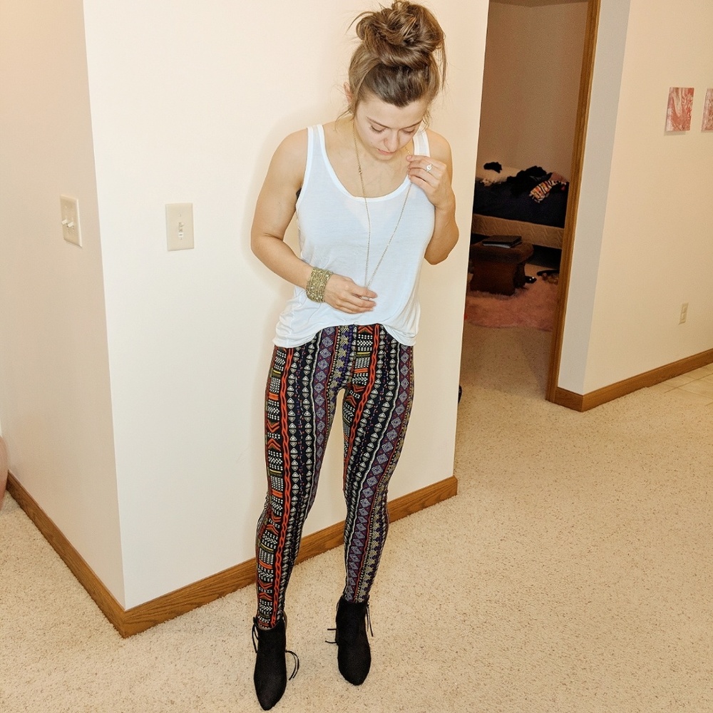 Patterned leggings